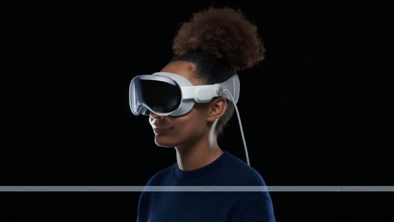 Apple Vision Pro, AR headset by Apple